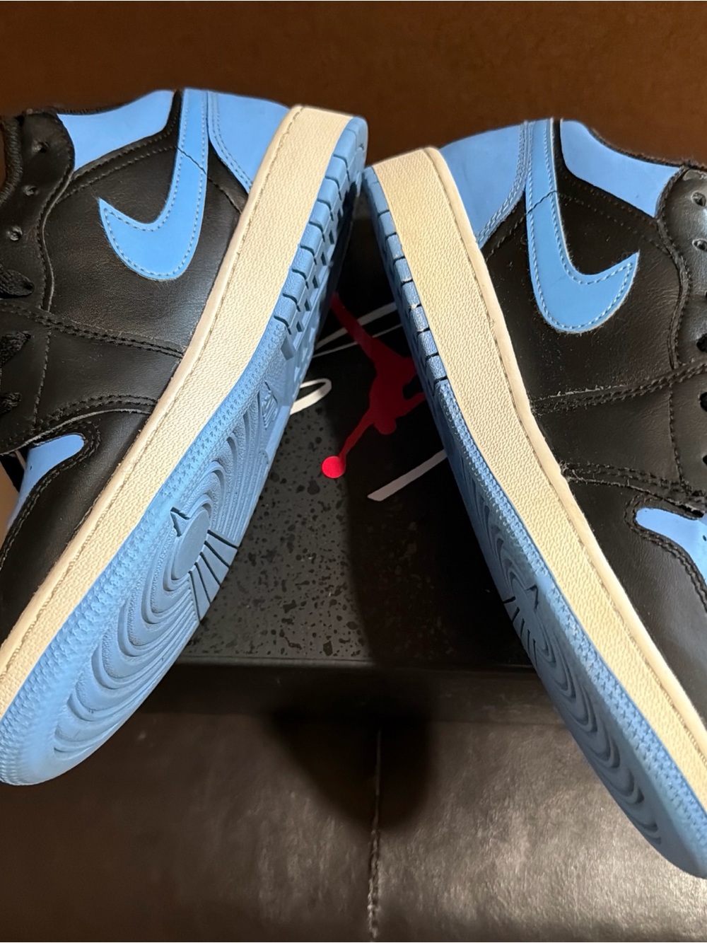 Air Jordan 1 Low GS- Top Sneakers in University Blue and Black 7 Y - Picture 3 of 11